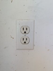 120V Outlet